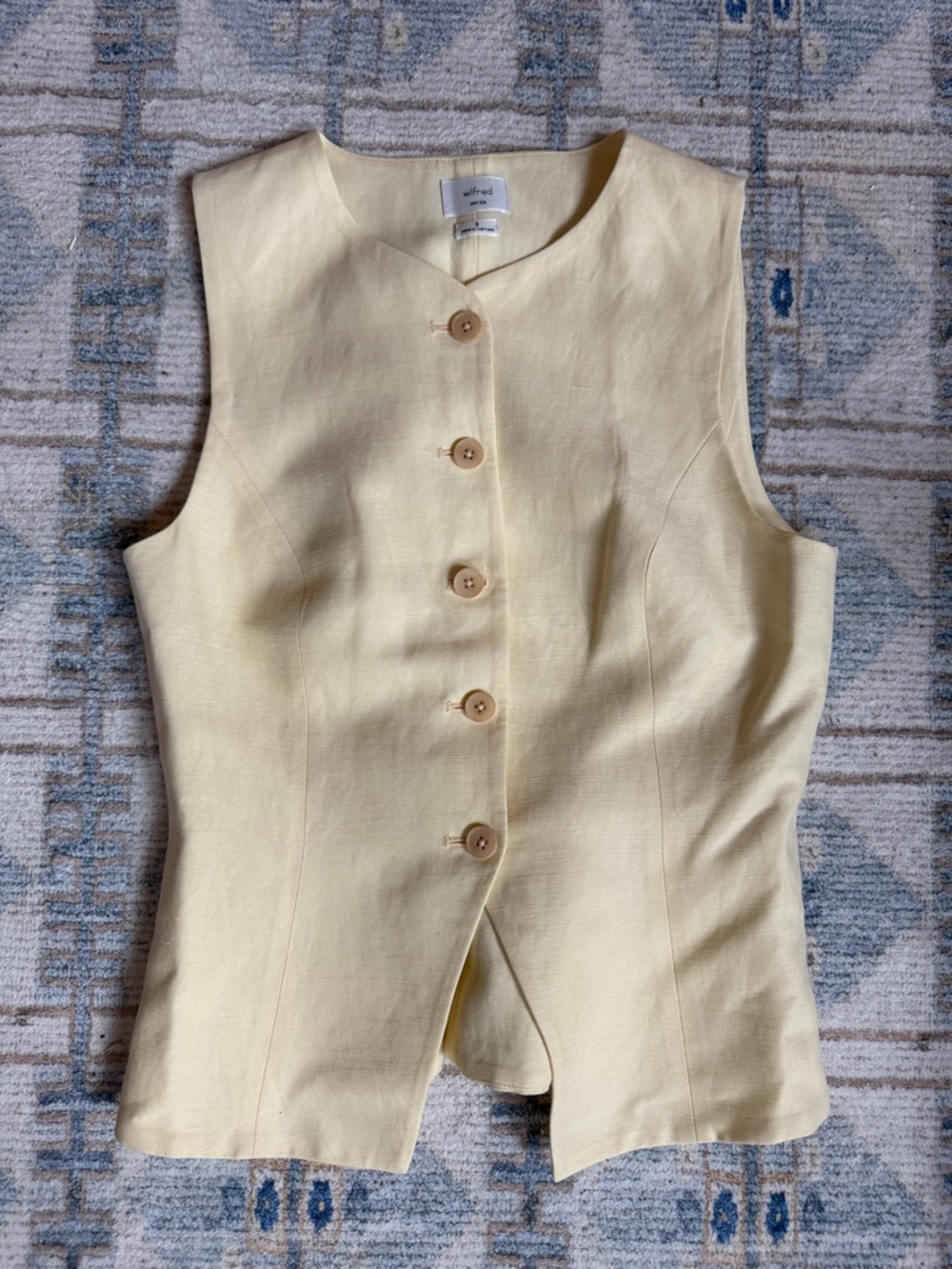 Aritzia regal linen vest size 6 butter yellow - Picture 2 of 5